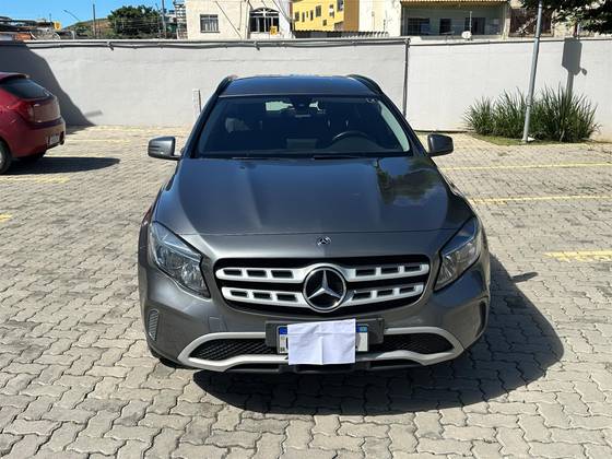 MERCEDES-BENZ GLA 200 1.6 CGI FLEX STYLE 7G-DCT